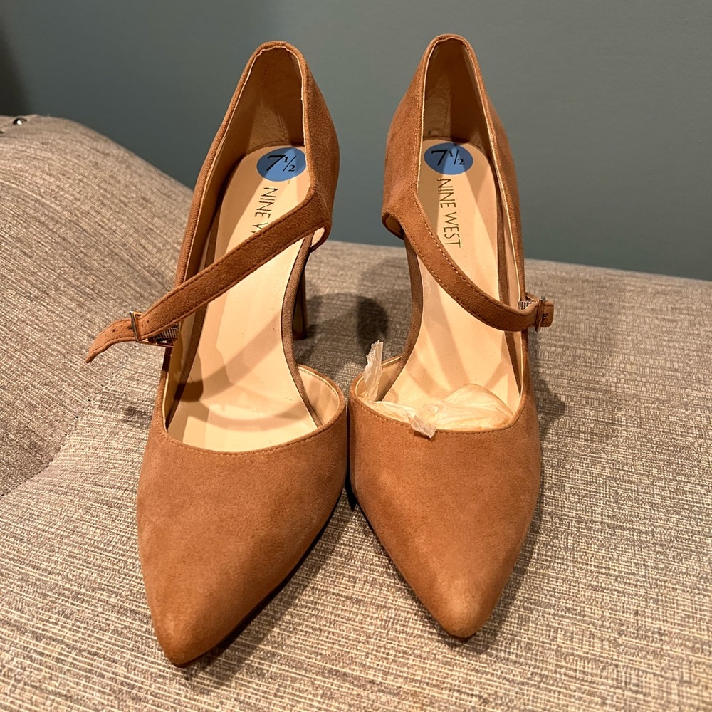 Nine West Tan Suede Mary Jane Heels